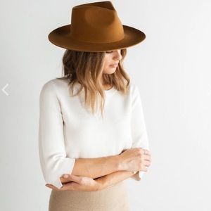 GIGI PIP ZEPHYR RANCHER IN CINNAMON SIZE 61-XL NWT